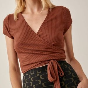 Reformation Flora top